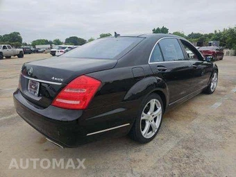 2013 Mercedes-Benz S 550 4MATIC – miniatura 3