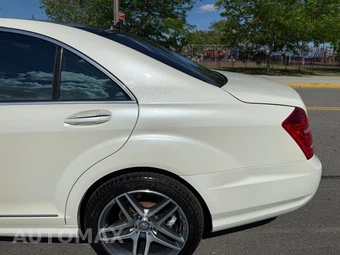 2013 Mercedes-Benz S 550 4MATIC - miniatura 26