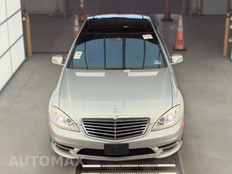 2013 Mercedes-Benz S 550 4MATIC – miniatura 2