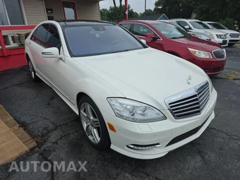 2013 Mercedes-Benz S 550 4MATIC - miniatura 3