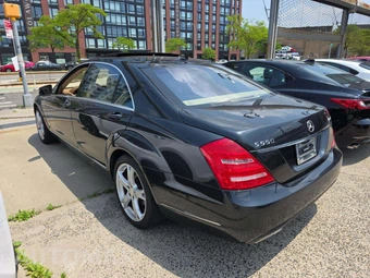 2013 Mercedes-Benz S 550 4MATIC – miniatura 2