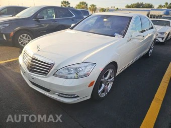 2013 Mercedes-Benz S 550