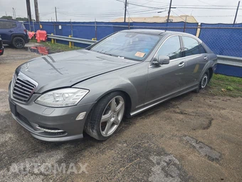 2013 Mercedes-Benz S 550