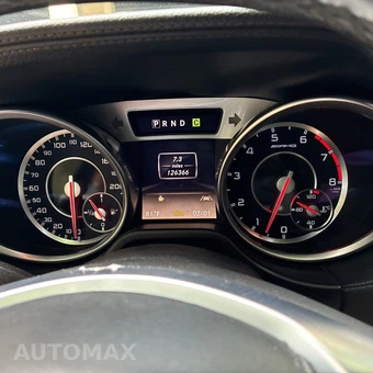 2013 Mercedes-Benz SL 63 AMG - miniatura 12