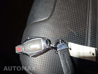 2013 Mercedes-Benz SL 63 AMG – miniatura 8
