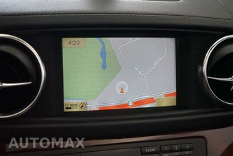 2013 Mercedes-Benz SL 63 AMG - miniatura 13