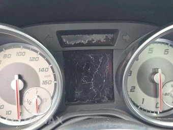 2013 Mercedes-Benz SLK 250 – miniatura 28