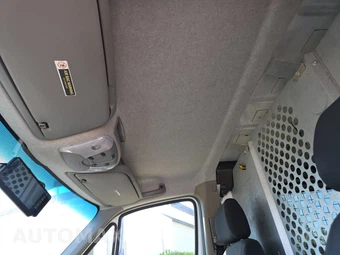 2013 Mercedes-Benz Sprinter 2500 Cargo Van Standard Roof 144.3" WB – miniatura 16