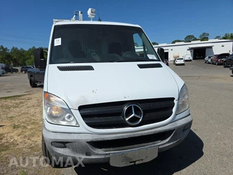 2013 Mercedes-Benz Sprinter 2500 Cargo Van Standard Roof 144.3" WB – miniatura 2