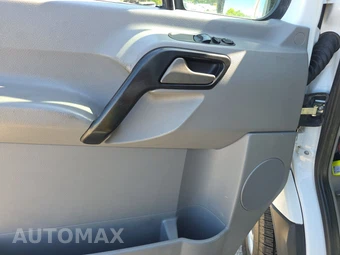 2013 Mercedes-Benz Sprinter 2500 Cargo Van Standard Roof 144.3" WB – miniatura 9