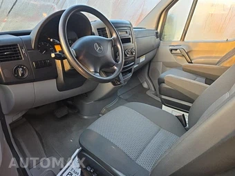2013 Mercedes-Benz Sprinter 2500 Passenger Van Standard Roof 144.0" WB - miniatura 14