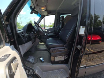 2013 Mercedes-Benz Sprinter 2500 Passenger Van Standard Roof 144.0" WB - miniatura 6