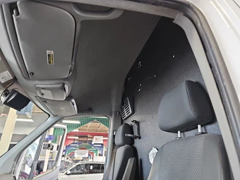 2013 Mercedes-Benz Sprinter 3500 Cargo Van High Roof 144.3" WB - miniatura 16
