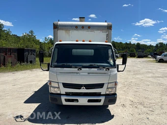 2013 Mitsubishi Commercial Chassis - miniatura 8