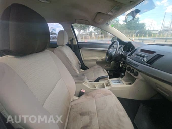 2013 Mitsubishi Lancer ES Sedan