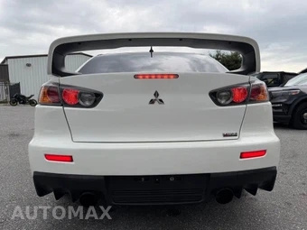2013 Mitsubishi Lancer Evolution GSR - miniatura 16