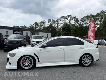 2013 Mitsubishi Lancer Evolution GSR - miniatura 19