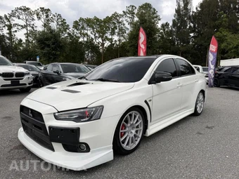 2013 Mitsubishi Lancer Evolution GSR - miniatura 7
