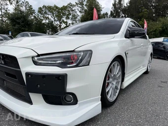 2013 Mitsubishi Lancer Evolution GSR - miniatura 8