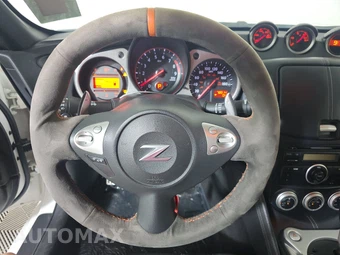 2013 Nissan 370Z Coupe - miniatura 10
