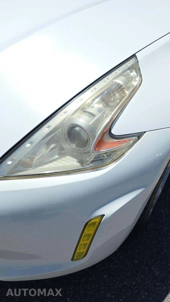 2013 Nissan 370Z Coupe - miniatura 20