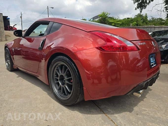 2013 Nissan 370Z Coupe - miniatura 2