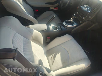 2013 Nissan 370Z Touring Coupe - miniatura 11