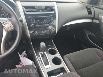 2013 Nissan Altima 2.5 S – miniatura 10