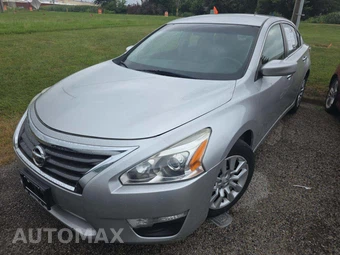 2013 Nissan Altima 2.5 S Sedan