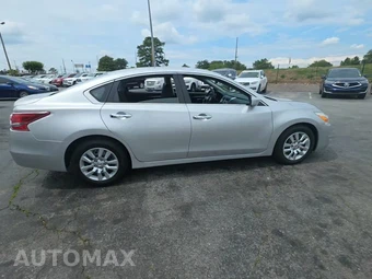 2013 Nissan Altima 2.5 S Sedan – miniatura 5