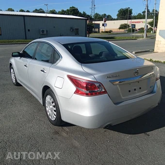2013 Nissan Altima 2.5 S Sedan - miniatura 3