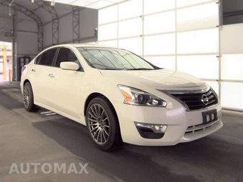2013 Nissan Altima 2.5 Sedan – miniatura 3