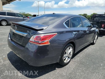 2013 Nissan Altima 2.5 SL Sedan – miniatura 4