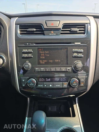 2013 Nissan Altima 2.5 SL Sedan – miniatura 10