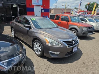 2013 Nissan Altima 2.5 SV Sedan – miniatura 3
