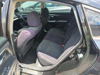 2013 Nissan Altima 2.5 SV Sedan – miniatura 13
