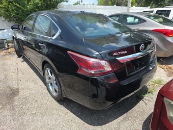 2013 Nissan Altima 2.5 SV Sedan – miniatura 2