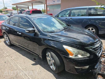 2013 Nissan Altima 2.5 SV Sedan – miniatura 4