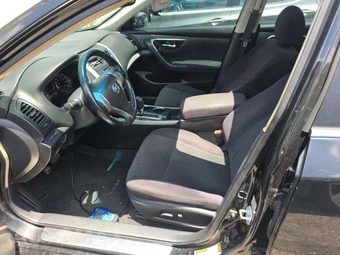 2013 Nissan Altima 2.5 SV Sedan – miniatura 6