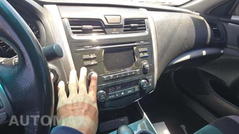 2013 Nissan Altima 2.5 SV Sedan – miniatura 31