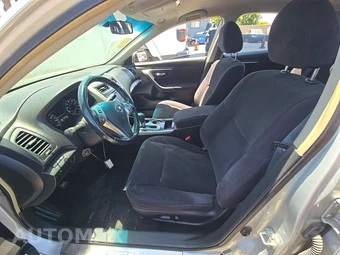 2013 Nissan Altima 2.5 SV Sedan – miniatura 7