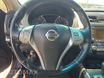 2013 Nissan Altima 2.5 SV Sedan – miniatura 10
