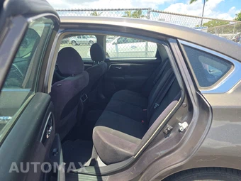 2013 Nissan Altima 2.5 SV Sedan – miniatura 13