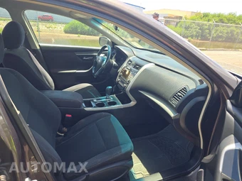 2013 Nissan Altima 2.5 SV Sedan – miniatura 8