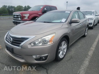 2013 Nissan Altima 2.5 SV Sedan