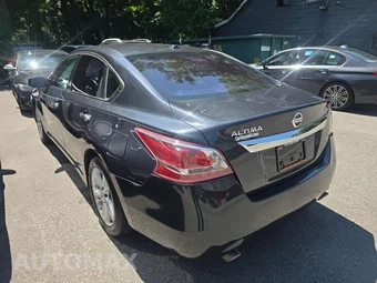 2013 Nissan Altima 2.5 SV Sedan – miniatura 6