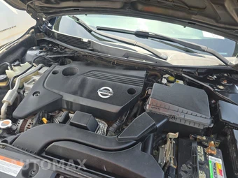2013 Nissan Altima 2.5 SV Sedan – miniatura 15