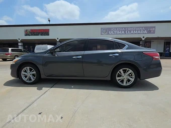 2013 Nissan Altima 2.5 SV Sedan – miniatura 3