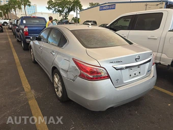 2013 Nissan Altima 2.5 SV Sedan – miniatura 6