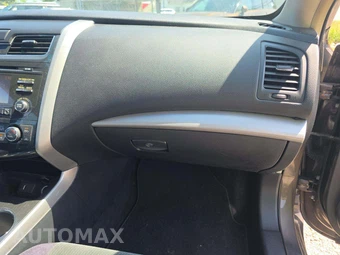 2013 Nissan Altima 2.5 SV Sedan – miniatura 16